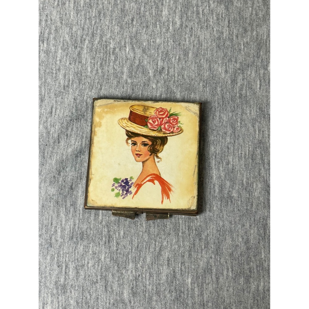 Vintage Makeup Compact Mirror Women OS Gold Fair Rose Portrait Sunburst